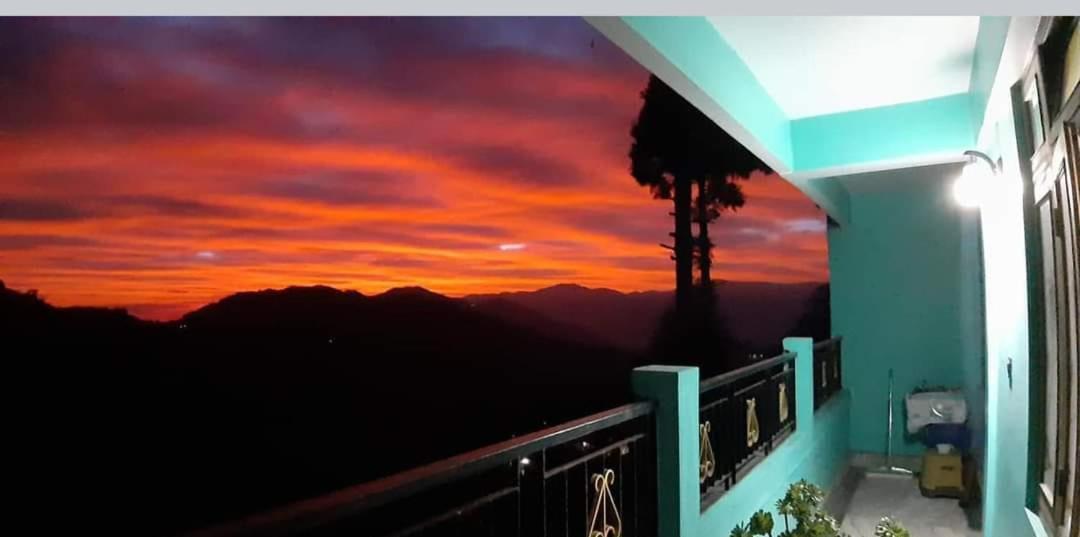 Tharbaling Homestay Darjeeling  Dış mekan fotoğraf