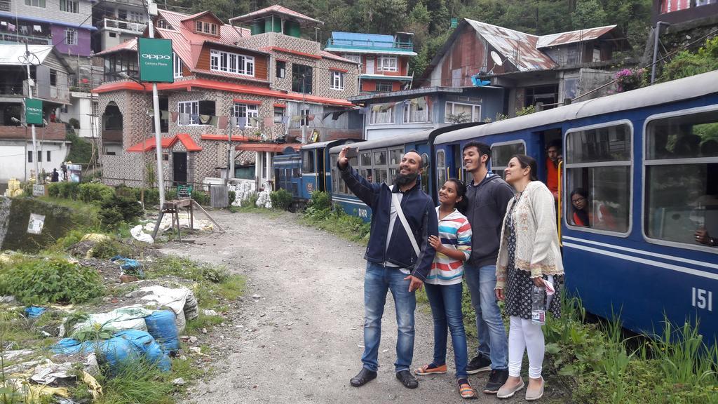 Tharbaling Homestay Darjeeling  Dış mekan fotoğraf
